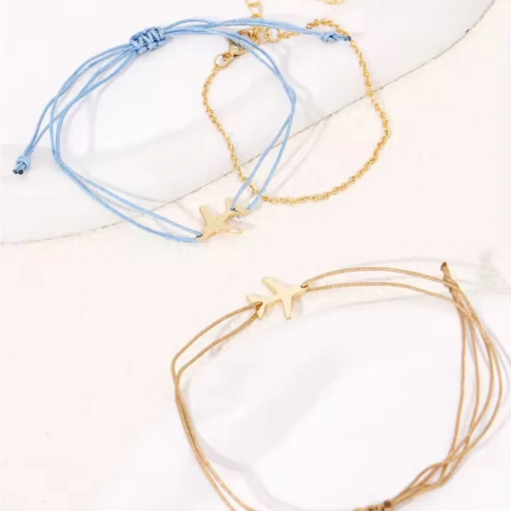 Airplane Set String Brings Vacation Bracelets